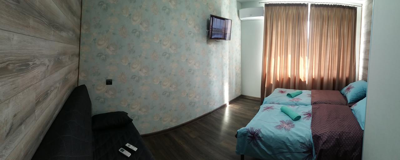Hostel Voyage Kiev Bagian luar foto